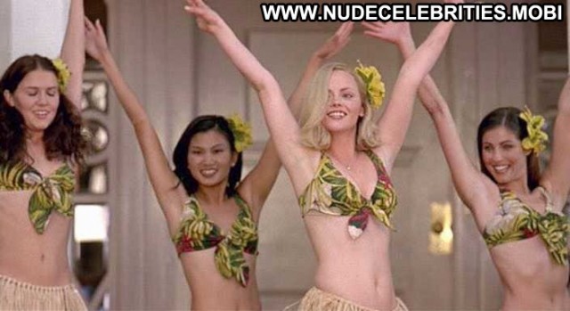 Christina Ricci Nude Sexy Scene Pumpkin Dancing Bikini Horny
