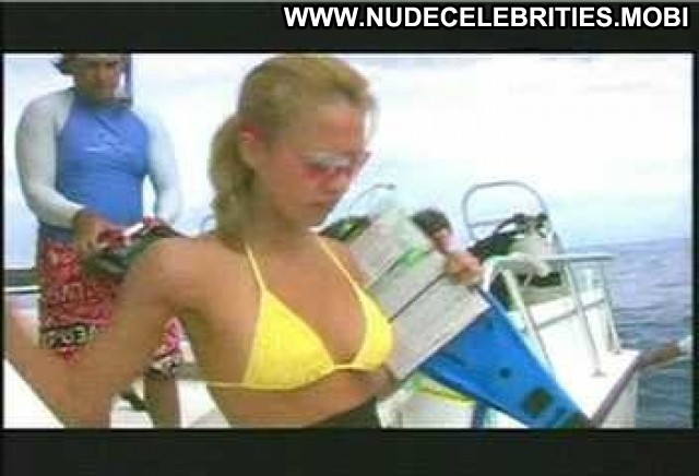 Jessica Alba Trippin Boat Stunning Athletic Slender Bikini