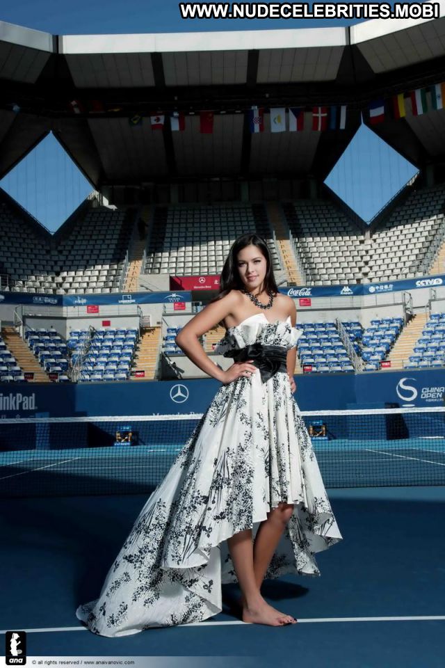 Ana Ivanovic Sport Woman Athletic Brunette Posing Hot Horny