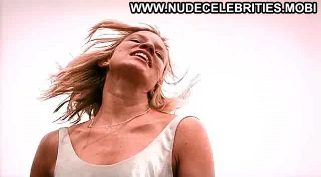 Amy Smart Nude Sexy Scene Crank High Voltage Public Blonde