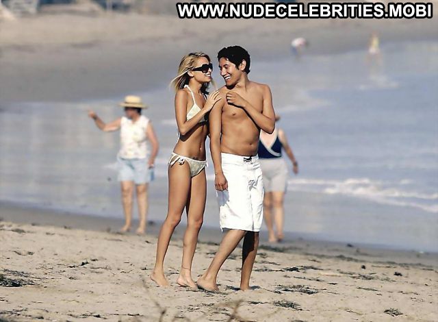 Nicole Richie Nude Sexy Scene Beach Bikini Showing Tits Cute