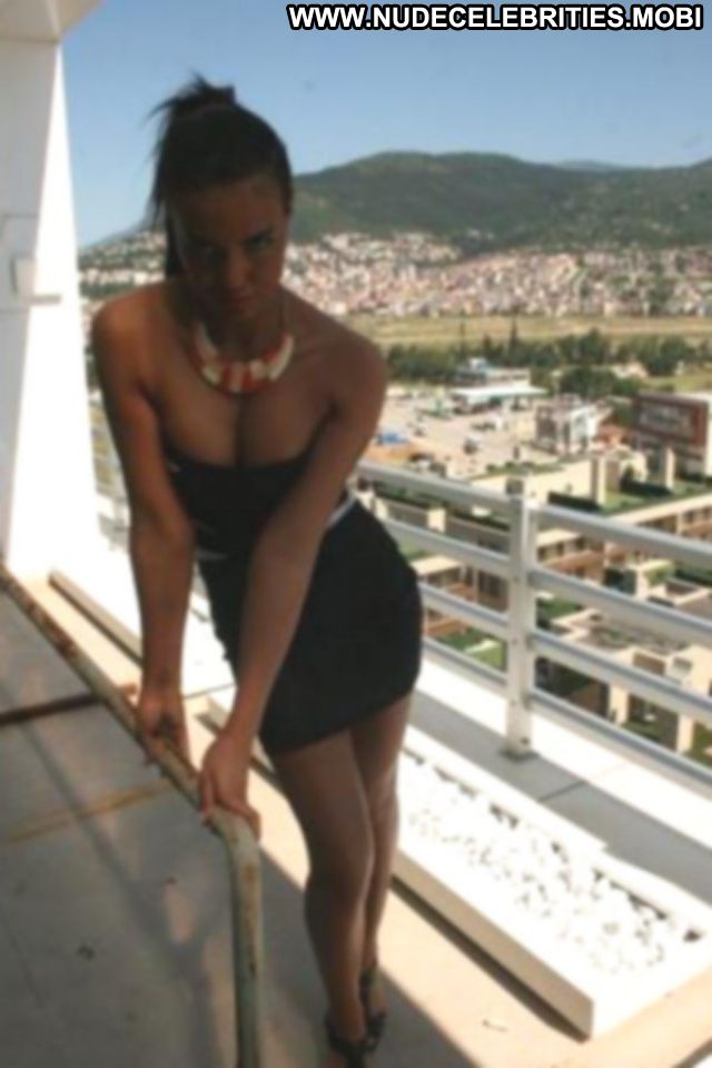 Ebru Sertbay Babe Hot Celebrity Nude Scene Posing Hot Cute Ebony