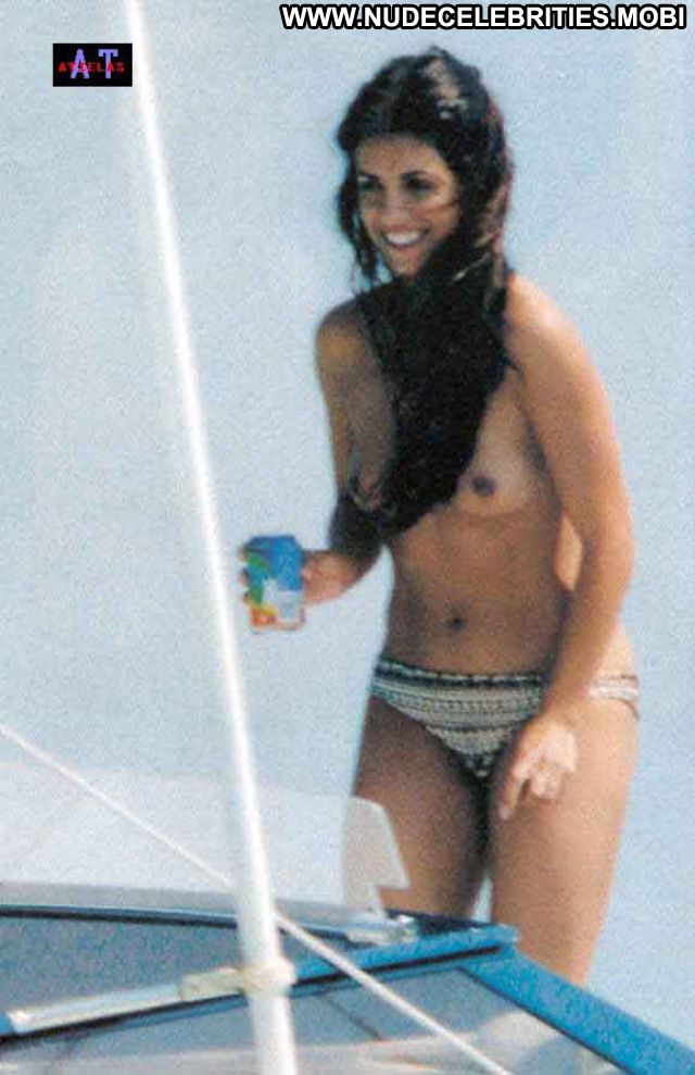 Topless monica cruz Monica bikini