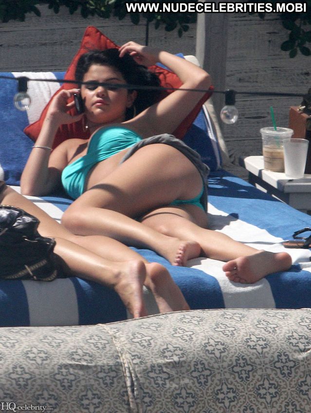 Selena Gomez Hot Nude Scene Celebrity Nude Famous Celebrity Babe Selena Gomez Hot Nude Scene Celebrity Nude Famous Celebrity Babe