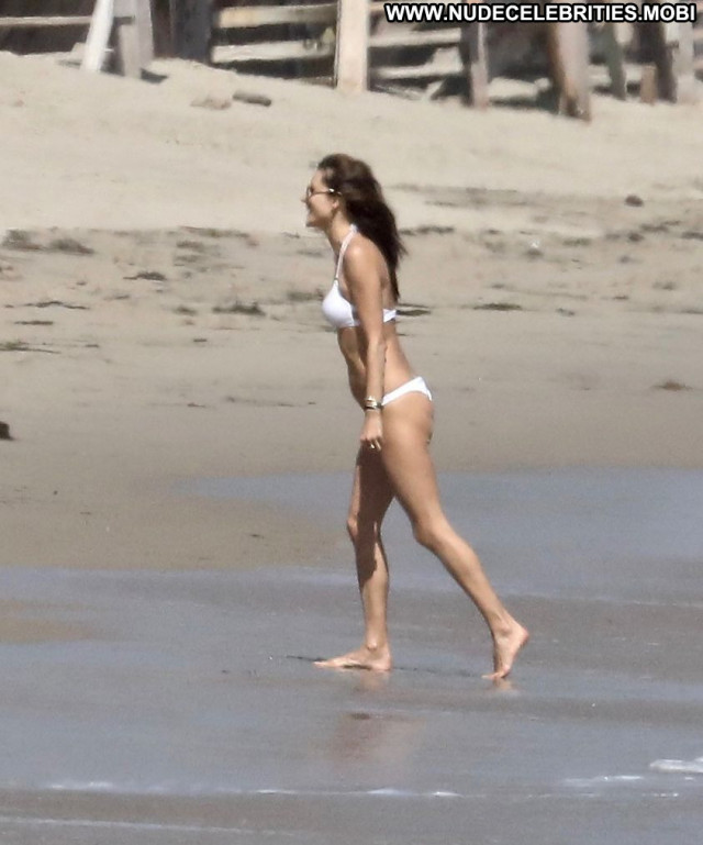 Ariane Andrew Anna Nicole Mali Posing Hot Sexy Summer Chick Bra Legs