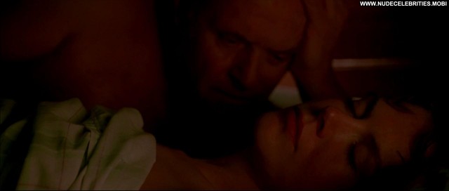 Nicole Kidman Jacinda Barrett The Human Stain Breasts Bed