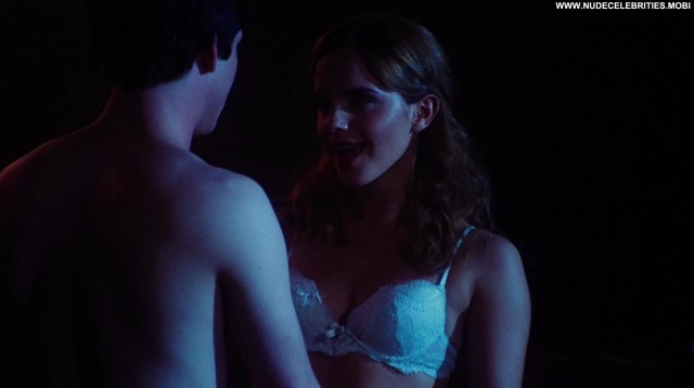 Emma Watson The Perks Of Being A Wallflower No Nudity Celebrity