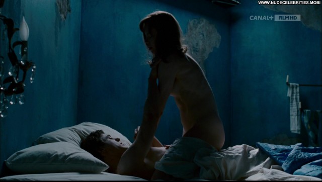 Nicole Kidman An Imaginary Portrait Of Diane Arbus Nudist Housewife