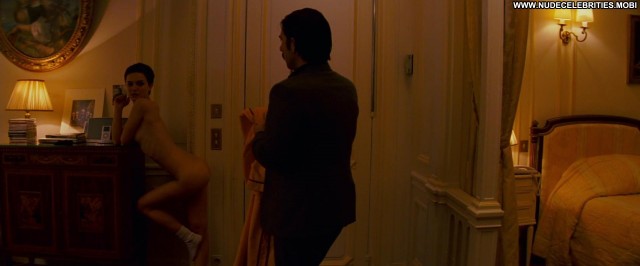 Natalie Portman Hotel Chevalier Posing Hot Celebrity