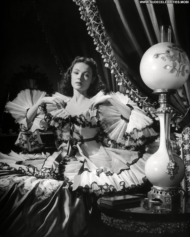 Gene Tierney The Razor S Edge Babe Celebrity Posing Hot Beautiful Gene Tierney The Razor S Edge Babe Celebrity Posing Hot Beautiful