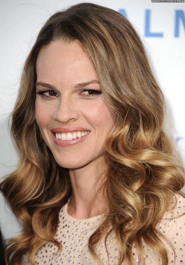 Hilary Swank Something Borrowed Posing Hot High Resolution Los