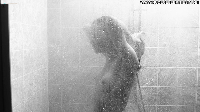 Yuliya Peresild Weekend Beautiful Celebrity Shower Hd Sex Posing Hot