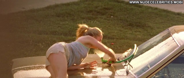 Marley Shelton Bubble Boy Car Big Tits Celebrity Wet Breasts