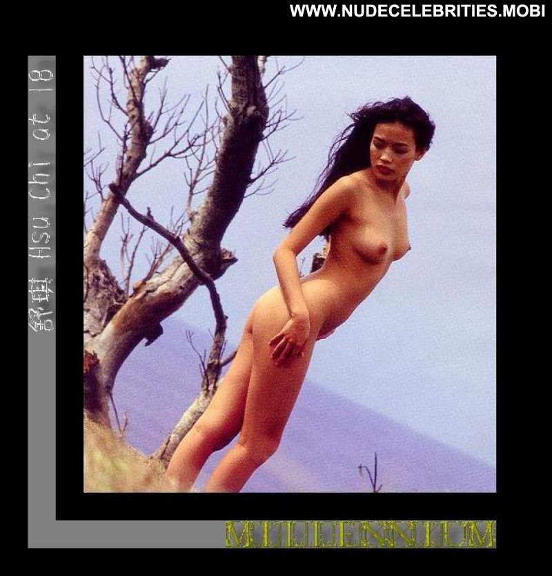 Julia Hsu Nude