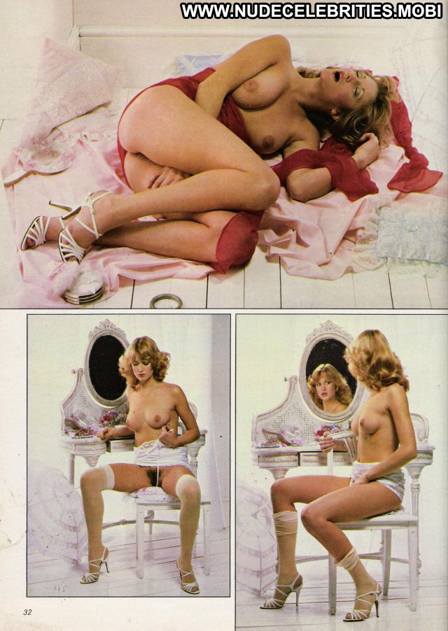 Paula Hamilton No Source Nude Cute Showing Tits Posing Hot Celebrity