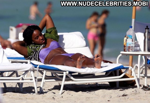 Kelly Rowland No Source Celebrity Nude Ebony Singer Lingerie Cute
