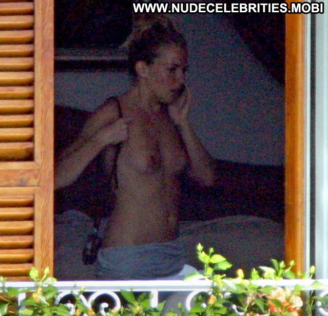 Sienna Miller No Source  Nude Scene Posing Hot Celebrity Babe Posing