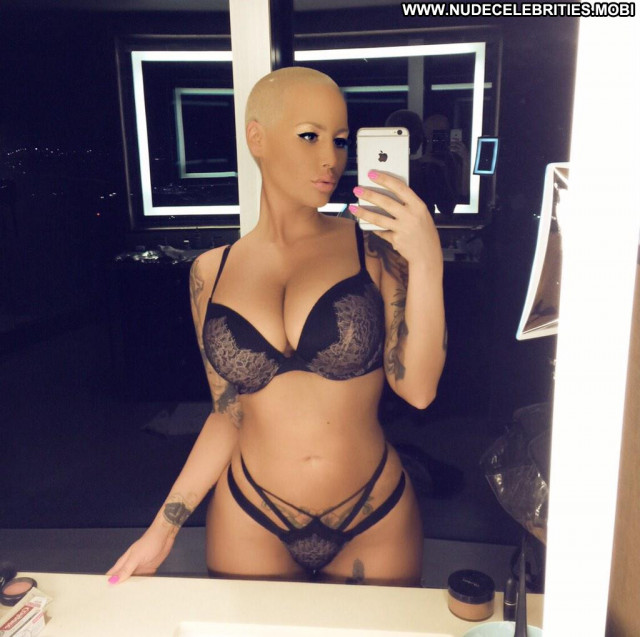 Celebrities Nude Celebrities Sexy Posing Hot Beautiful Celebrity