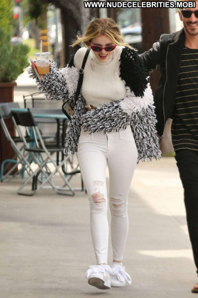 Bella Thorne No Source  Babe Beautiful Posing Hot Paparazzi Hollywood