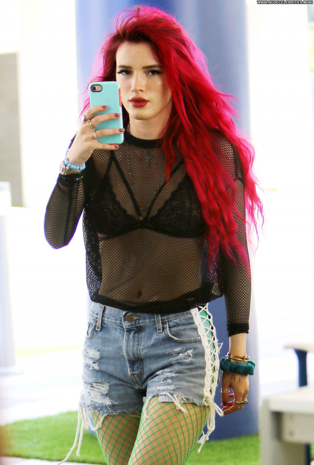 Bella Thorne No Source Posing Hot American Singer Actress Sex