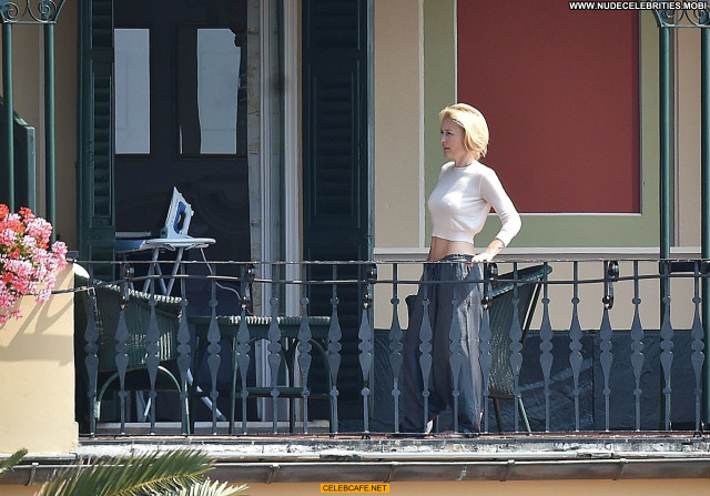 Gillian Anderson No Source Balcony Posing Hot Beautiful See Through