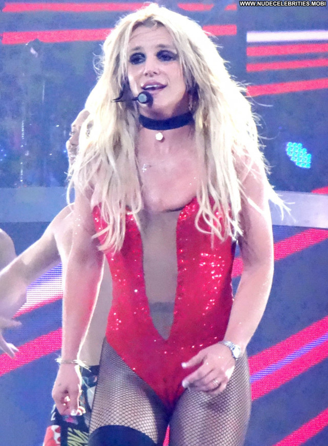 Britney Spears Las Vegas Oops Babe American Beautiful Teen