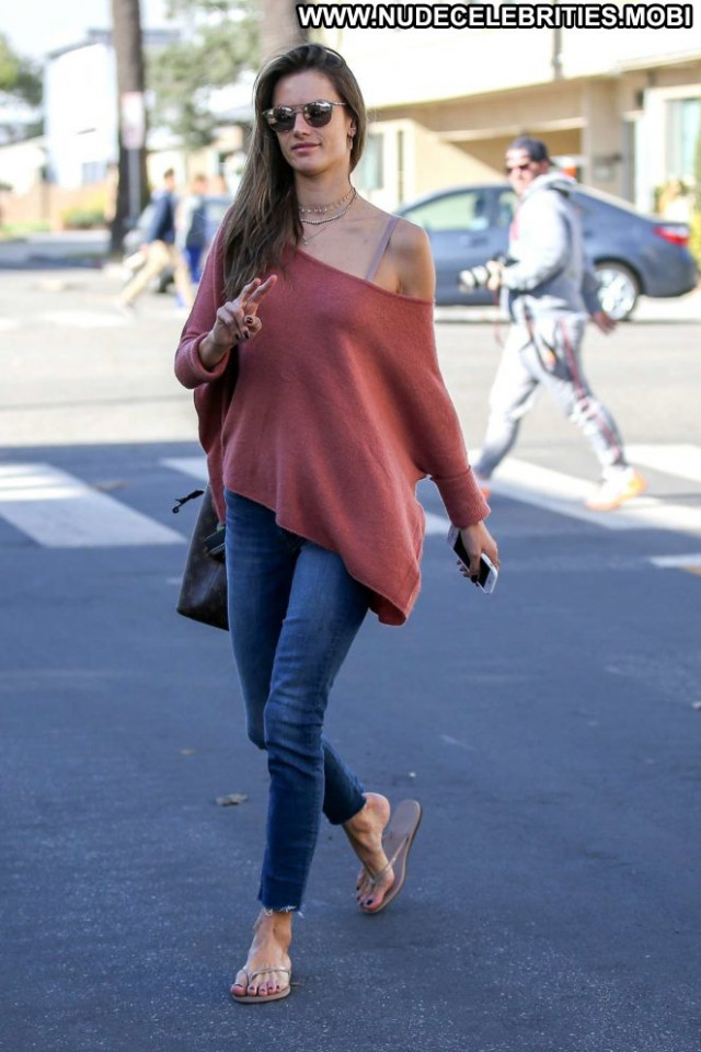 Alessandra Ambrosio No Source Celebrity Paparazzi Babe Beautiful