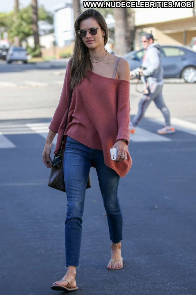 Alessandra Ambrosio No Source Celebrity Babe Jeans Beautiful Posing