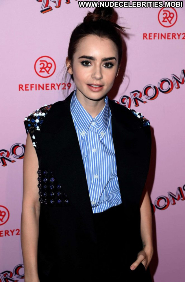 Lily Collins Los Angeles Party Posing Hot Babe Beautiful Los Angeles