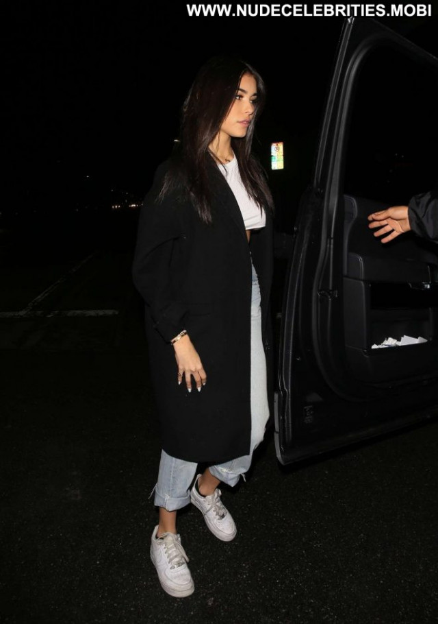 Madison Beer No Source  Petite Beautiful Babe Black Paparazzi Posing