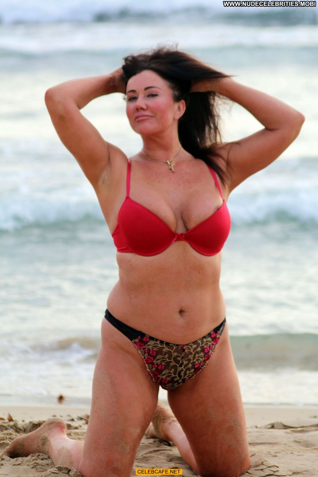 Lisa Appleton No Source Babe Beach Posing Hot Celebrity Nipple Slip