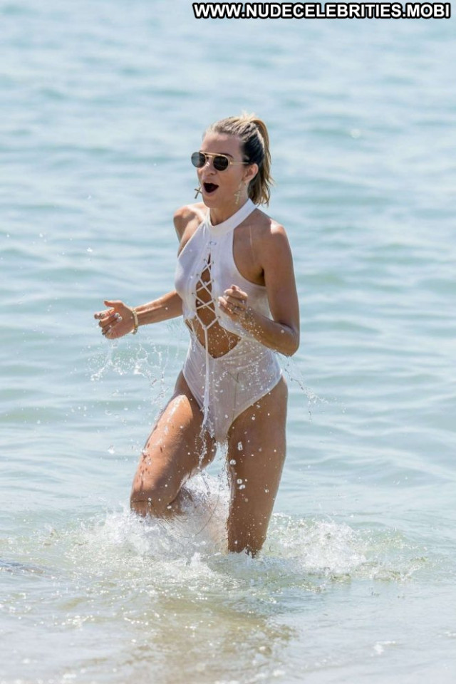 Rachel Mccord The Beach In Malibu  Beautiful Beach Mali Posing Hot