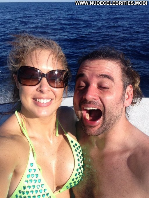 Dina Asher Smith Xer Legs Bikini Nyc Beautiful Leaked Ebony Brown Eyes Celebrity Private Posing Hot Videos Babe Actress Influencer Porn Hot Park Tweeter Male