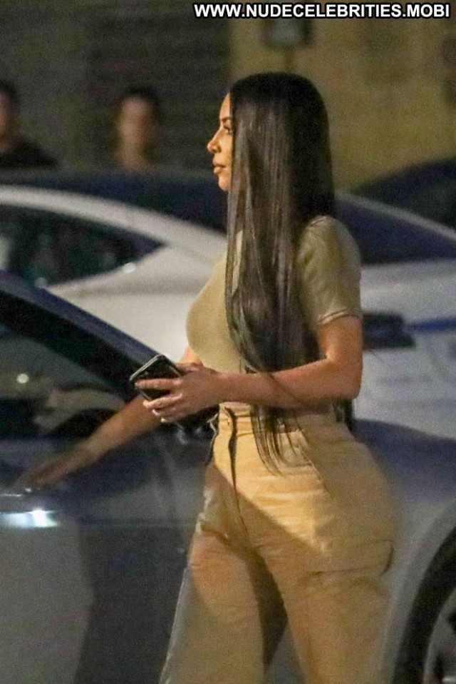Kim Kardashian No Source Babe Paparazzi Celebrity Beautiful Posing