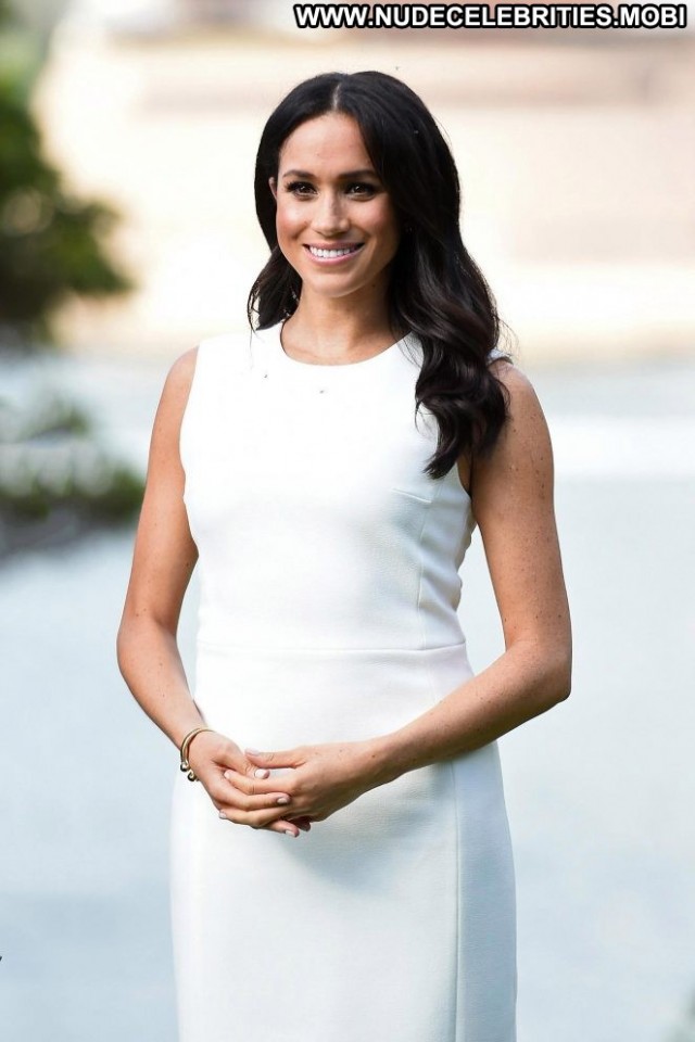 Meghan Markle No Source Celebrity Paparazzi Beautiful Posing Hot Babe