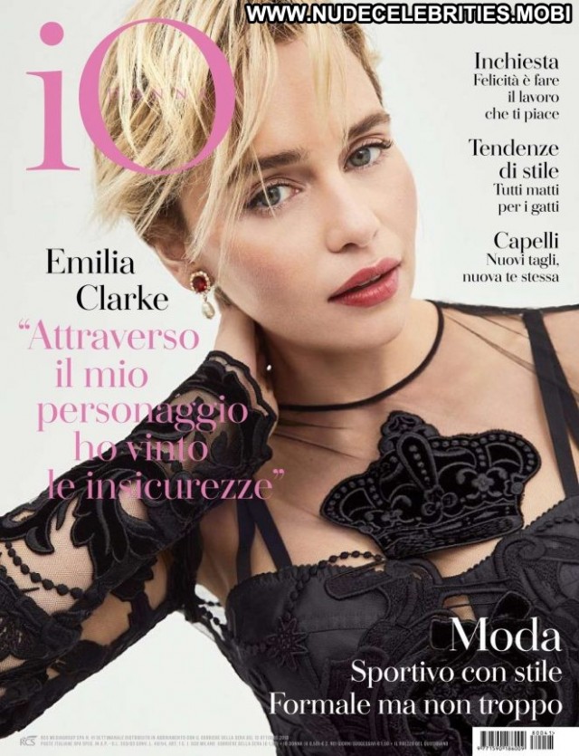 Emilia Clarke Posing Hot Beautiful Magazine Celebrity Babe