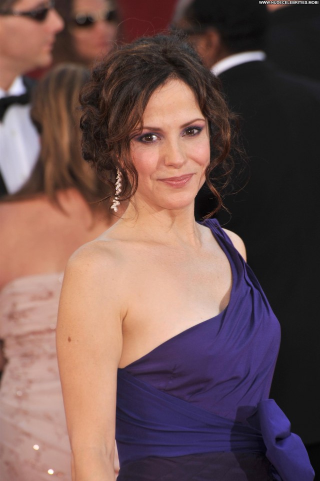 Mary Louise Parker Primetime Emmy Awards Babe Beautiful Red Carpet