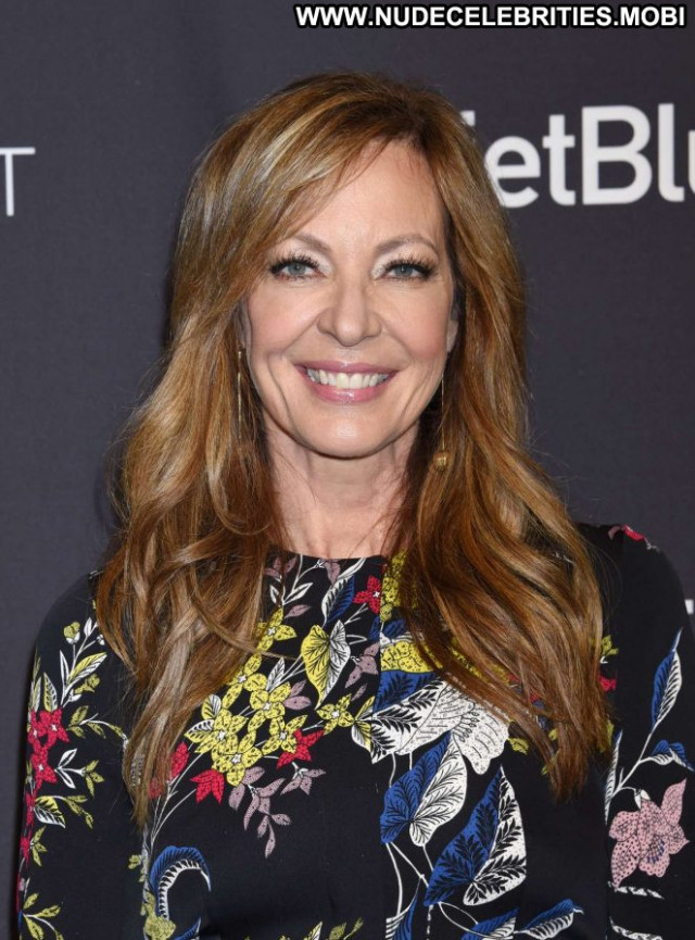 Allison Janney Los Angeles Los Angeles Paparazzi Tv Show Babe Angel