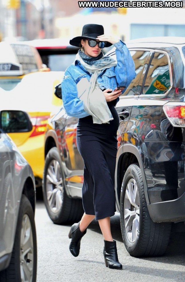 Candice Swanepoel No Source Shopping Paparazzi Posing Hot Beautiful