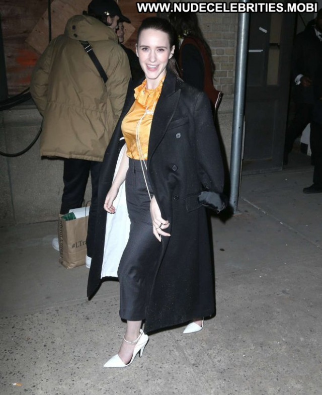 Rachel Brosnahan Fashion Show New York Posing Hot Paparazzi Babe