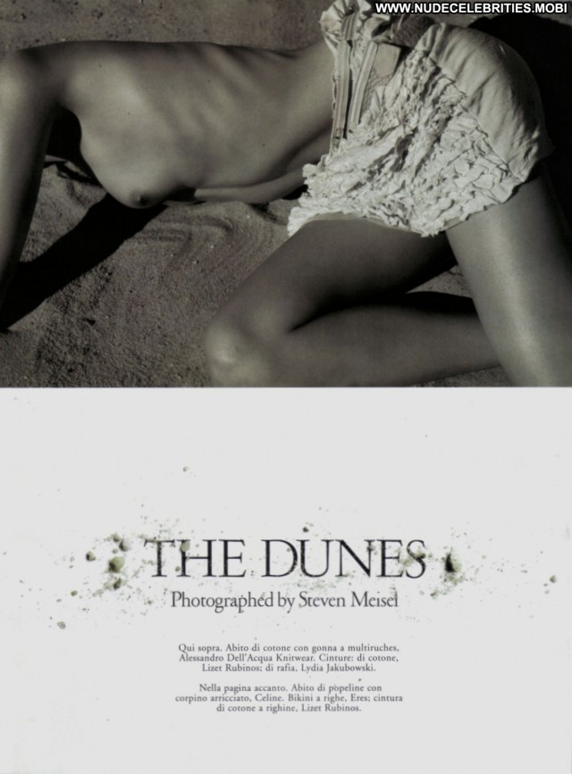 The Dunes Vogue Italyn Dec Celebrity Posing Hot