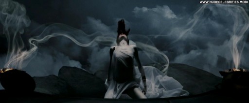 Lena Headey Posing Hot Straight Celebrity