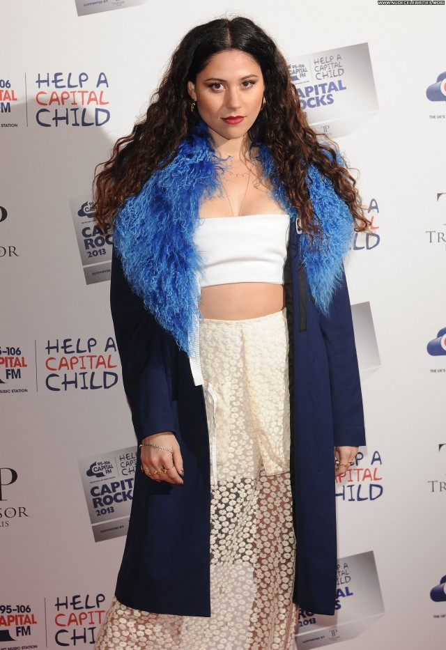 Eliza Doolittle No Source High Resolution Babe Celebrity Beautiful