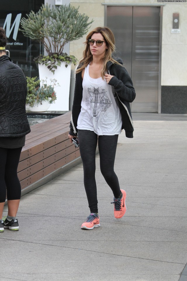 Ashley Tisdale Gym In La Beautiful Celebrity Posing Hot Babe High