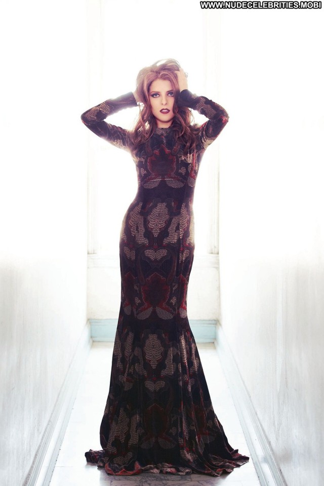 Anna Kendrick Magazine High Resolution Celebrity Beautiful Posing Hot