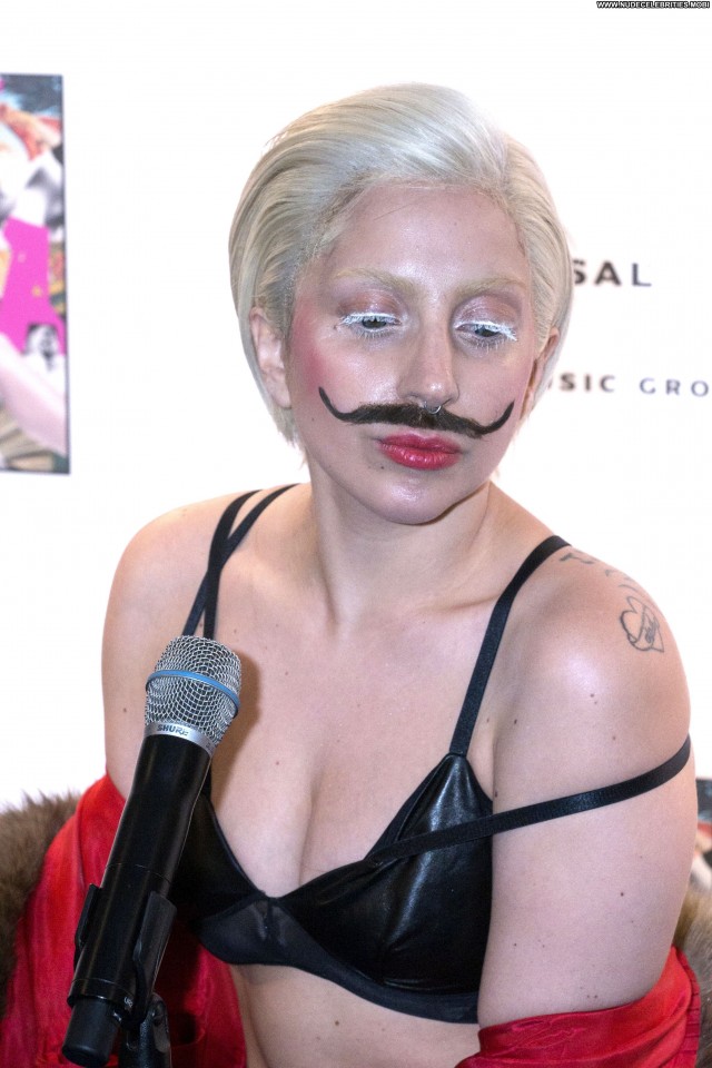Lady Gaga No Source High Resolution Posing Hot Celebrity Beautiful
