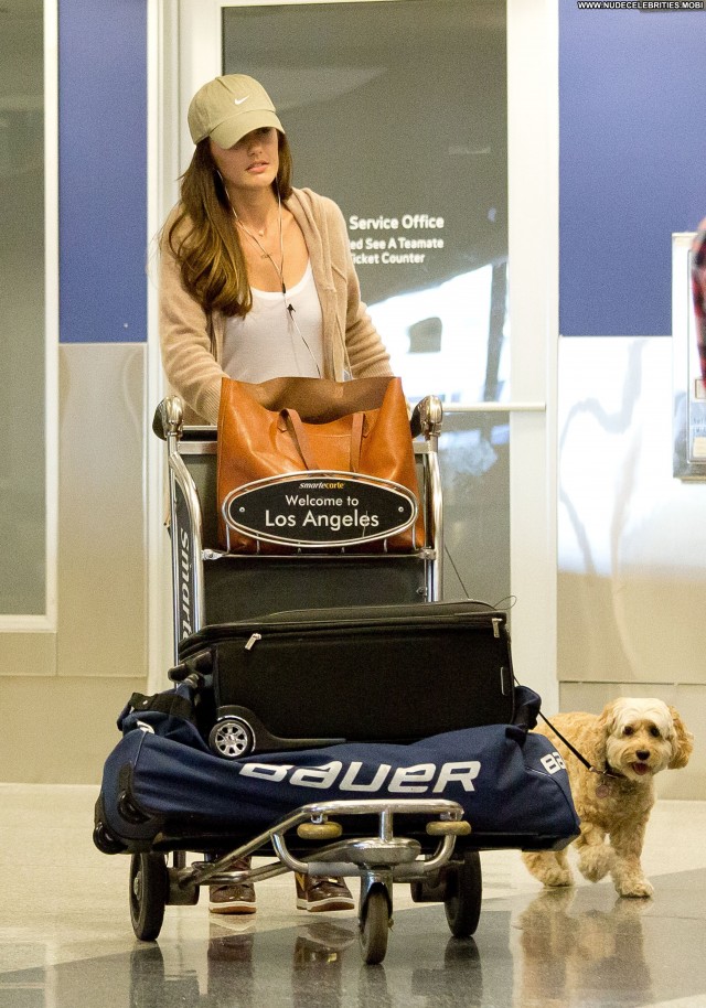 Minka Kelly Lax Airport Babe Posing Hot Beautiful Celebrity Lax