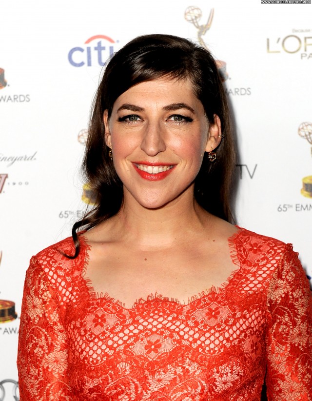 Bialik nudes mayim Big Bang