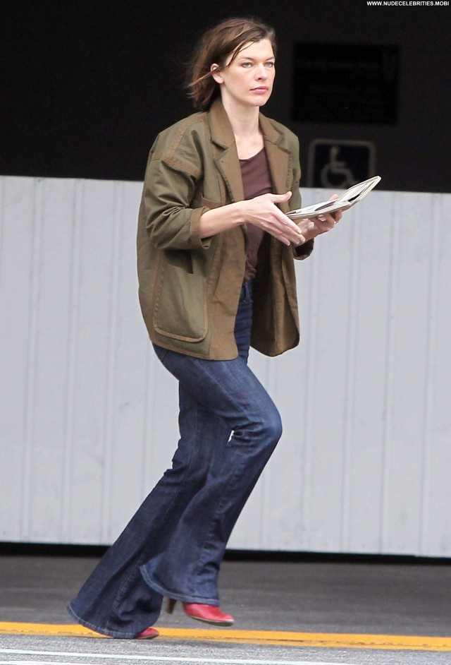 Milla Jovovich West Hollywood West Hollywood High Resolution Babe