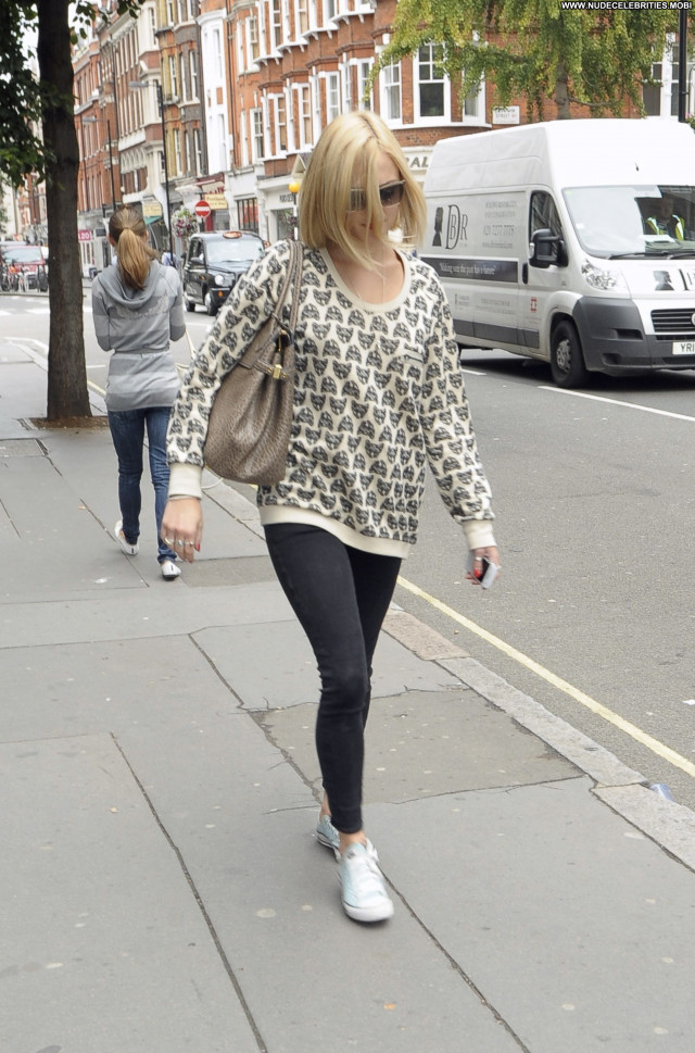 Fearne Cotton No Source Beautiful Babe Celebrity Posing Hot London